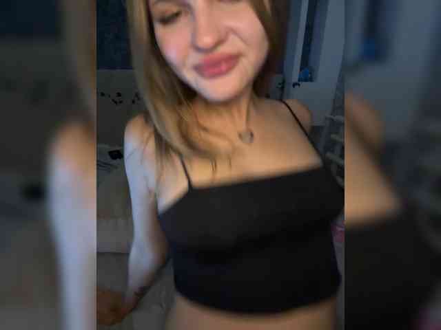 -Melani- webcam