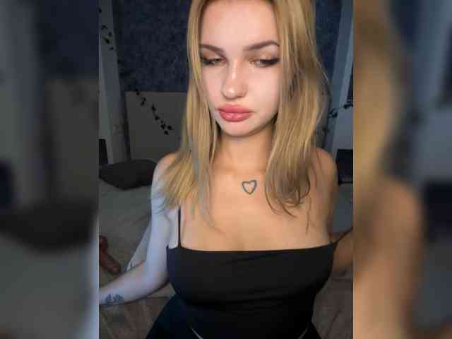 -Melani- webcam