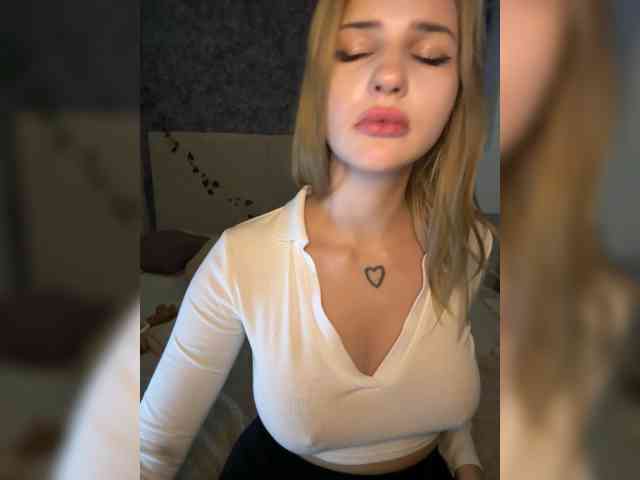 -Melani- webcam