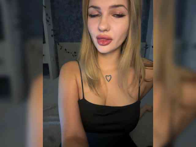 -Melani- webcam