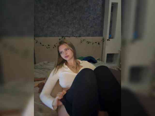 -Melani- webcam