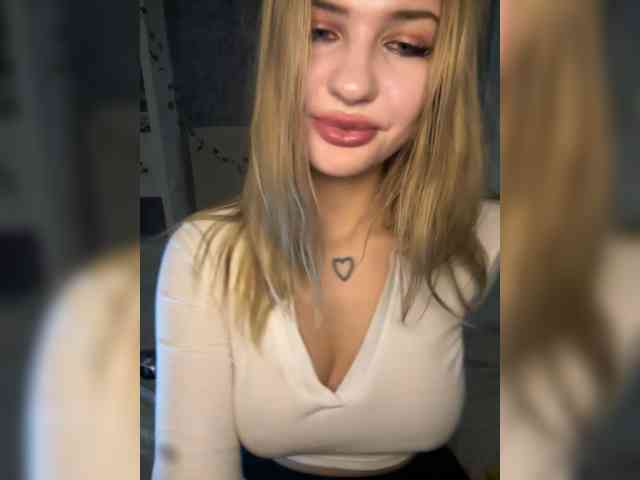 -Melani- webcam