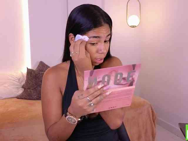 Lana-Starlett webcam