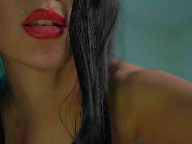 MilaMayy webcam
