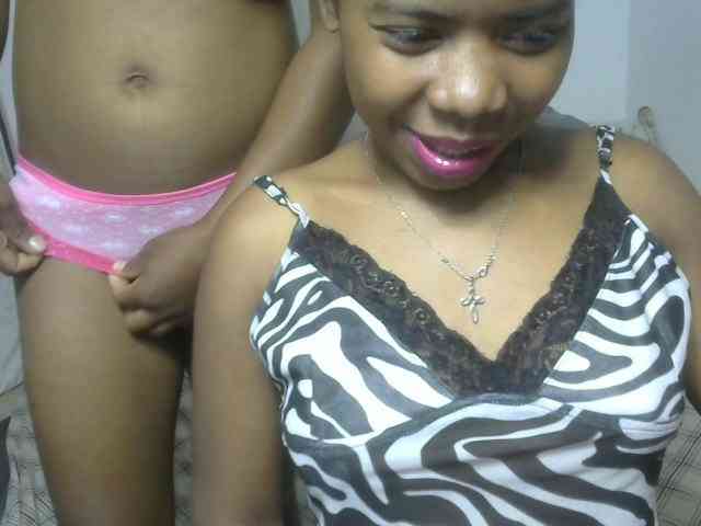 Twinsexgirl webcam