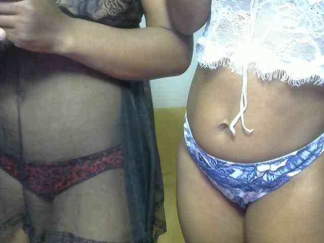 Twinsexgirl webcam