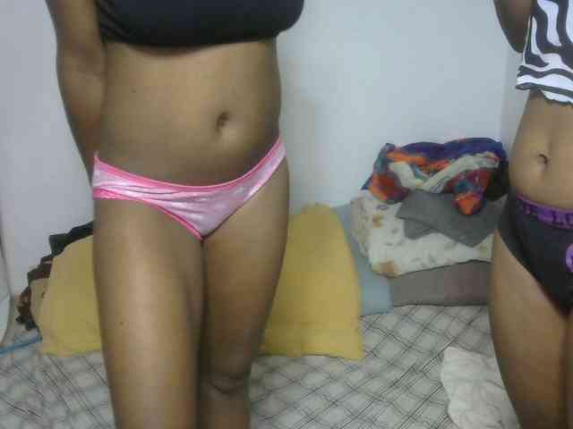 Twinsexgirl webcam