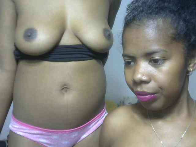 Twinsexgirl webcam