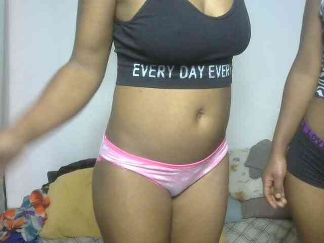 Twinsexgirl webcam