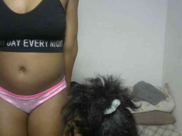 Twinsexgirl webcam