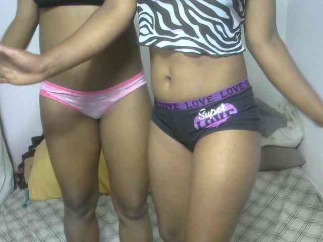 Twinsexgirl webcam