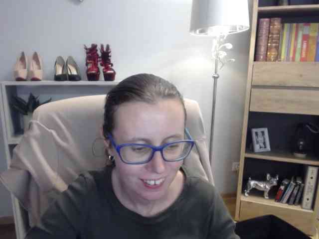 sparkleLizzy webcam