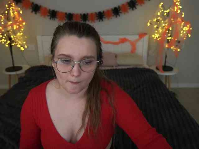 MagikPeachh webcam