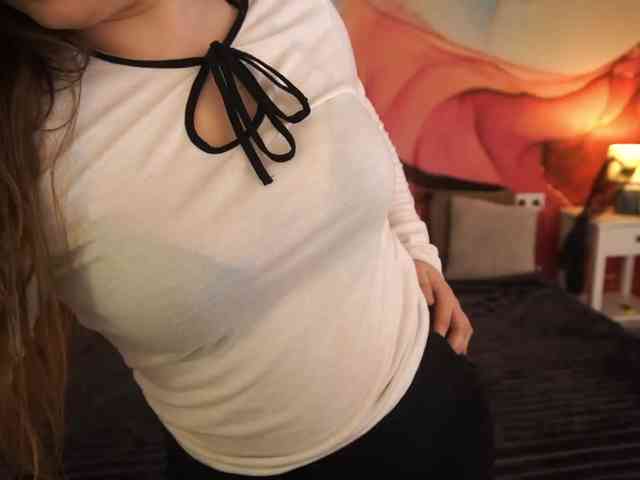 MagikPeachh webcam
