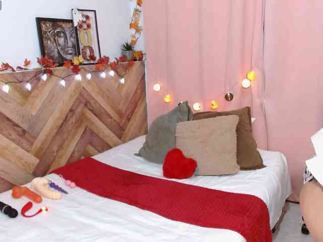 idalisVanucci webcam