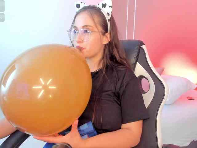 sophia-martinezz webcam