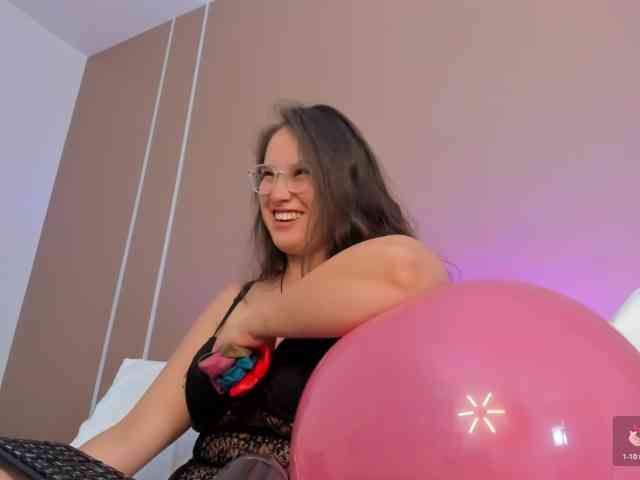 sophia-martinezz webcam