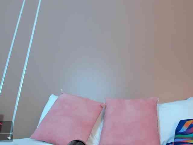 sophia-martinezz webcam