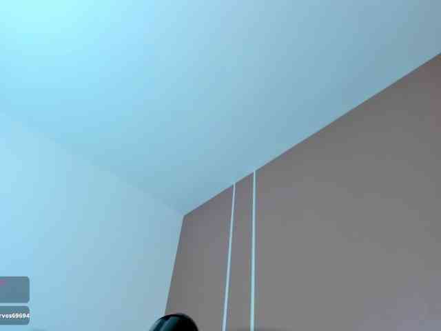 sophia-martinezz webcam