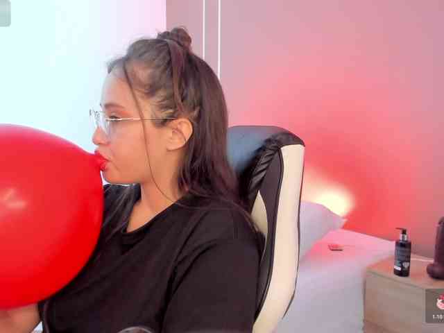 sophia-martinezz webcam