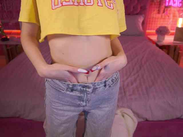DivineJass webcam