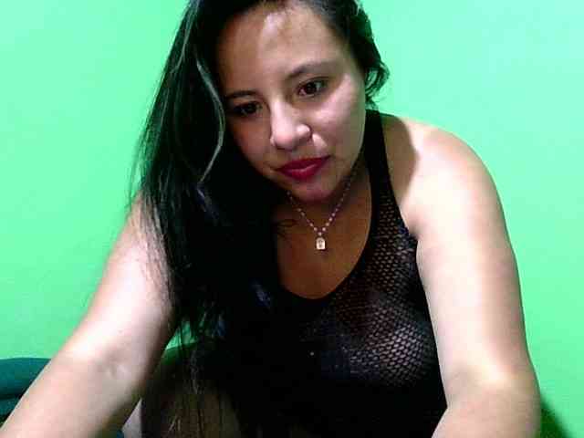 Hot4mommy