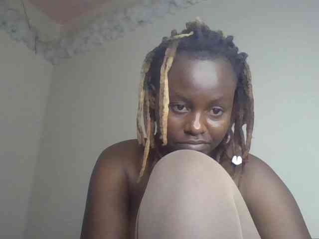 freakcurvy8 webcam