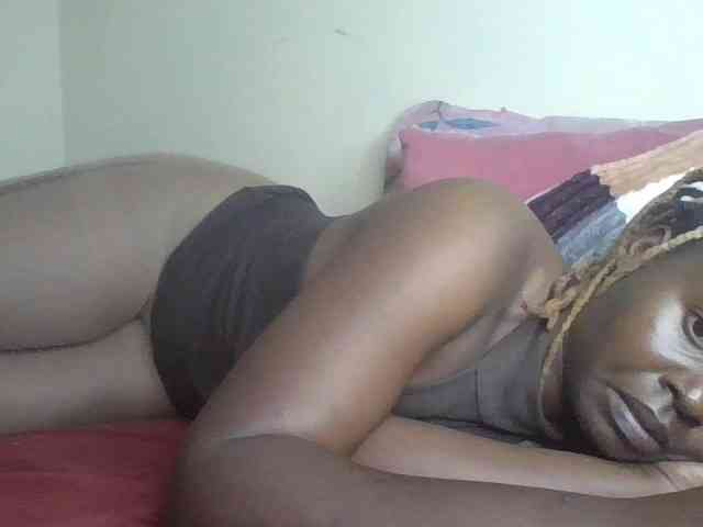 freakcurvy8 webcam