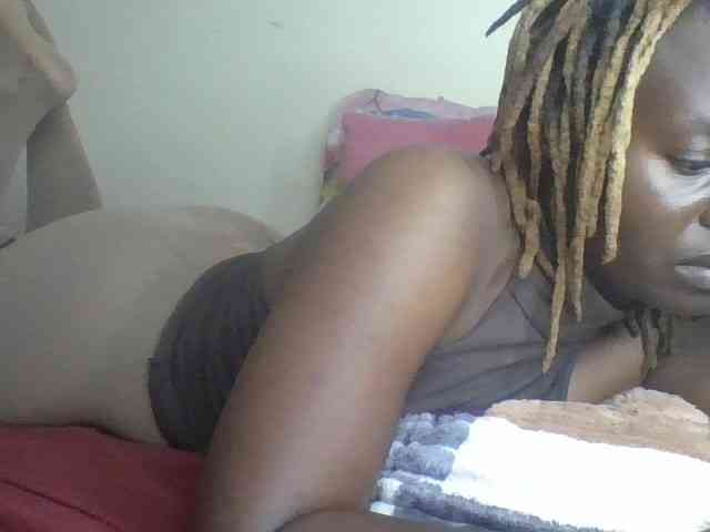 freakcurvy8 webcam