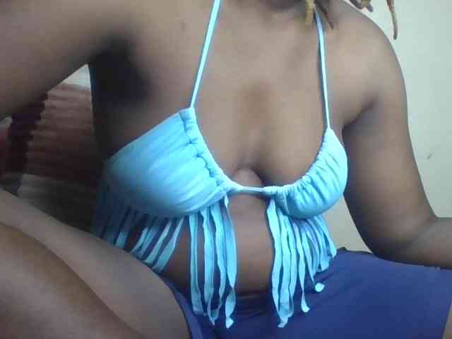 freakcurvy8 webcam