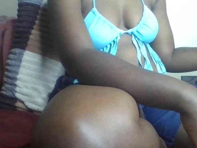 freakcurvy8 webcam