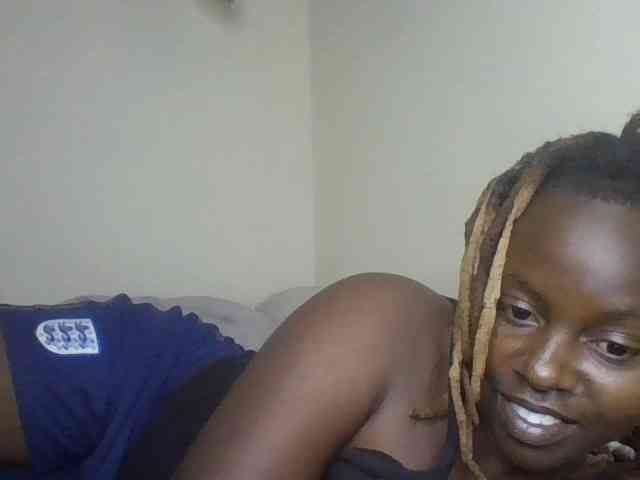 freakcurvy8 webcam
