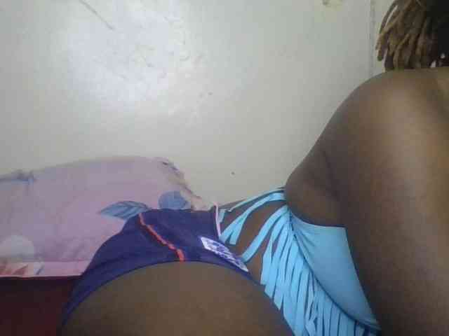 freakcurvy8 webcam