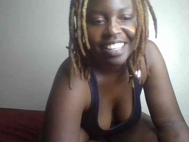 freakcurvy8 webcam
