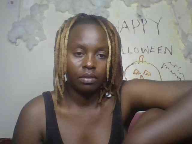 freakcurvy8 webcam