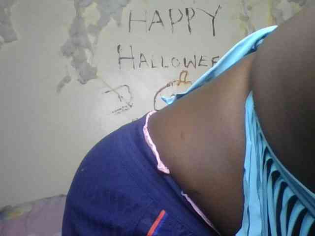freakcurvy8