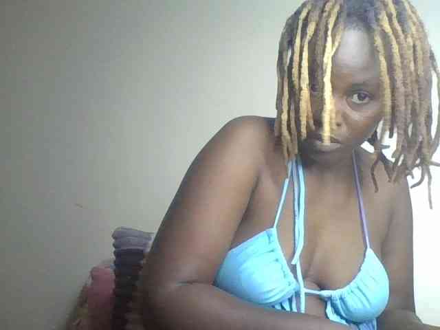 freakcurvy8 webcam