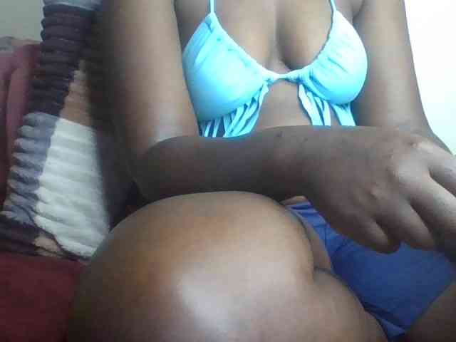 freakcurvy8 webcam