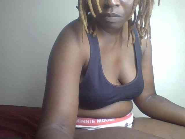 freakcurvy8 webcam