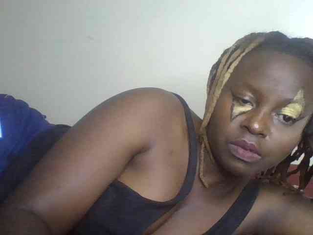 freakcurvy8 webcam