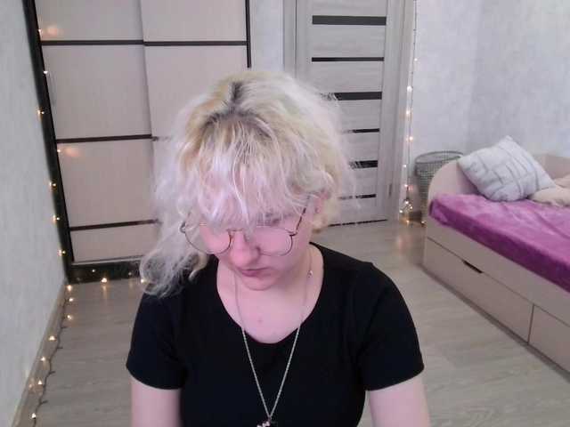 ElizabethWooler webcam