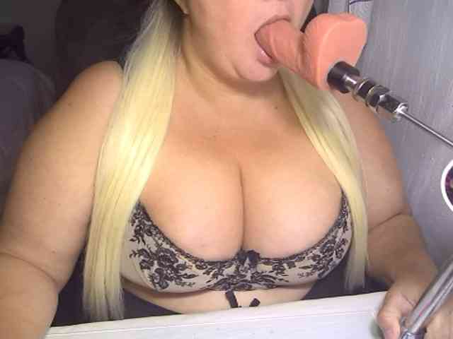 AlissaBecker webcam