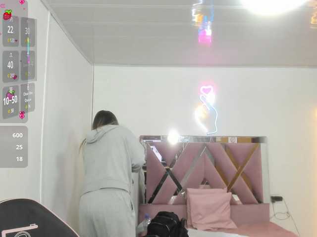 SAAYA-TAY webcam