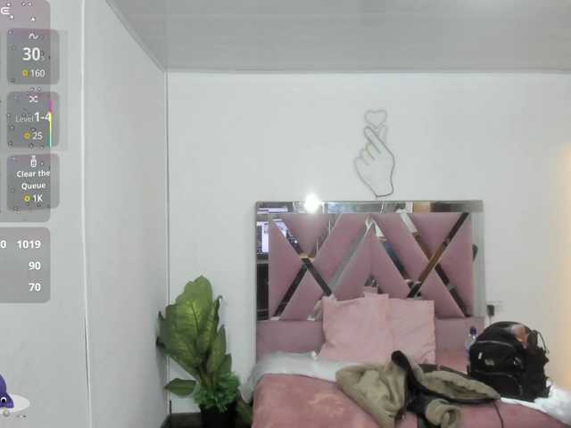 SAAYA-TAY webcam