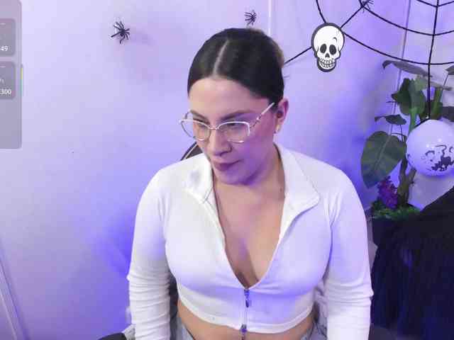 SAAYA-TAY webcam