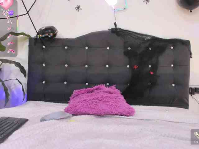 SAAYA-TAY webcam