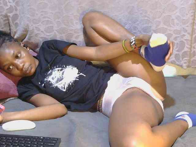 slim-girl01 webcam