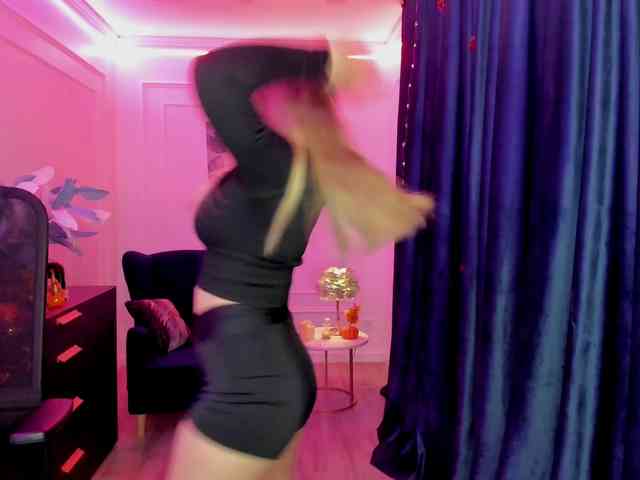 MariaRobinson webcam