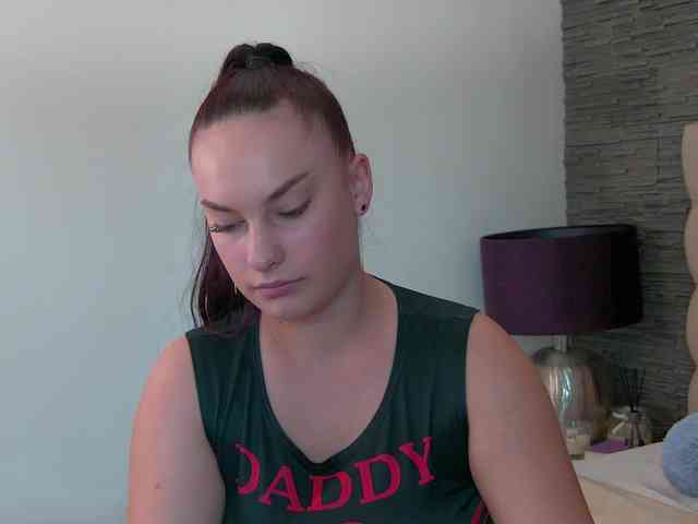 Candy-babe webcam