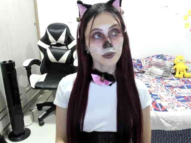 RevySadashiTrue webcam